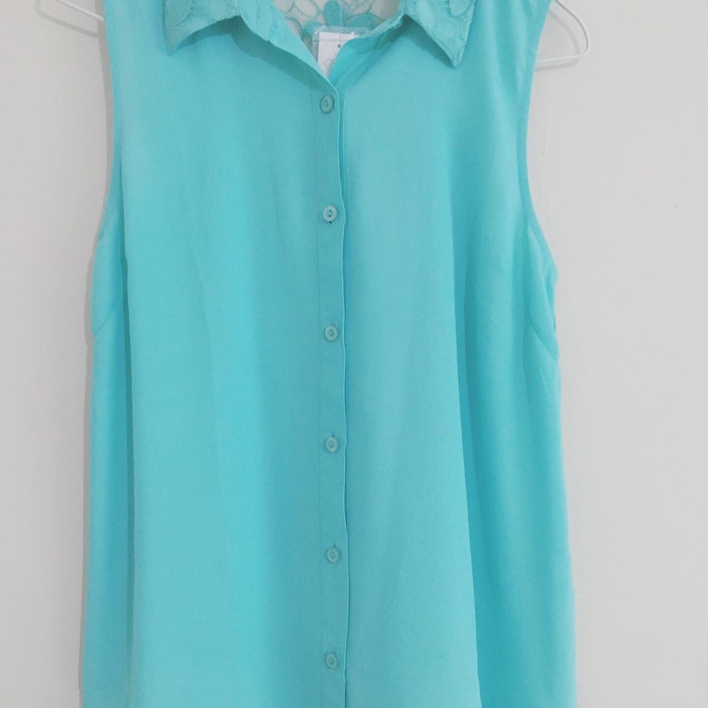 Mint Colored Tank Top / Button Up Blouse